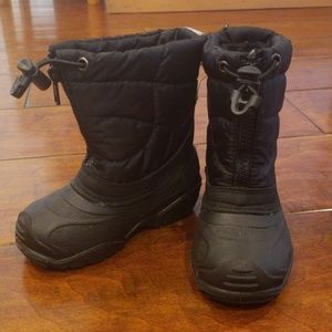 Kamik zippy boot size 8 (toddler)